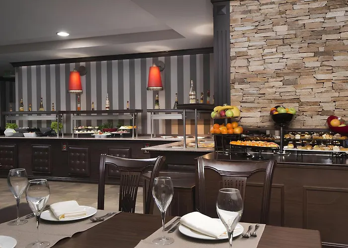 Apartman Private In Royal Park Banszko