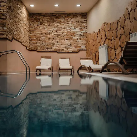 Private In Royal Park Appartement